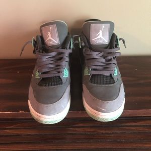 Jordan retro 4 Green Glow